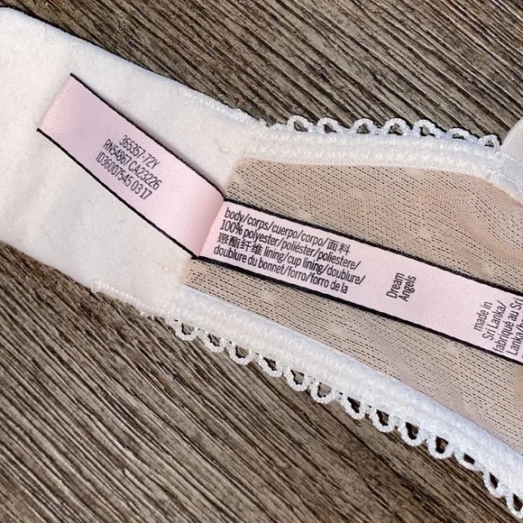 Victoria’s Secret Dream Angels High Neck Embroidered Unlined Underwire - Picture 7 of 10